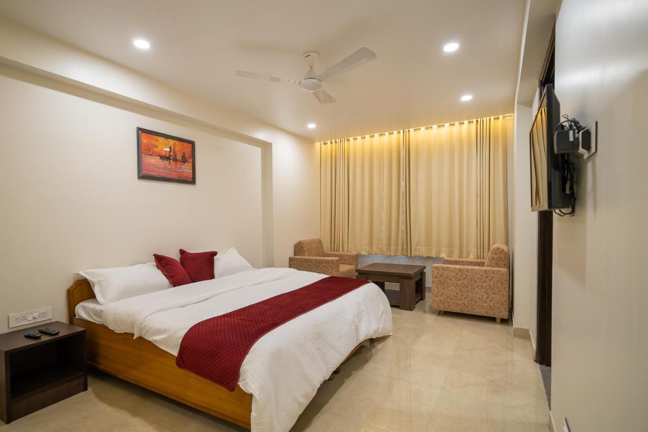 Hotel Sheerha Royal Residency-Near Jaipur Airport Exterior foto